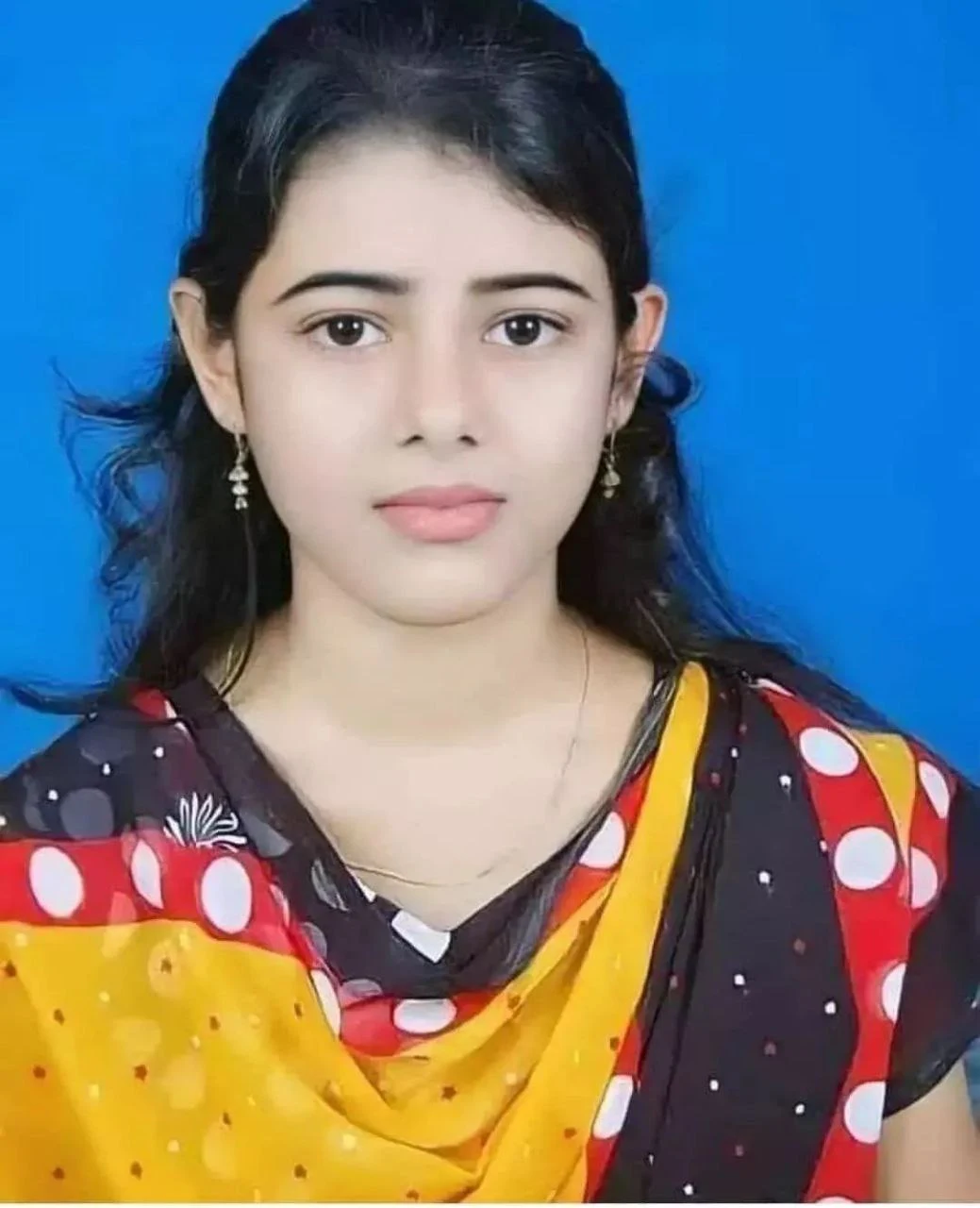 Anjali, 21 — College Girl in Alambagh Lucknow